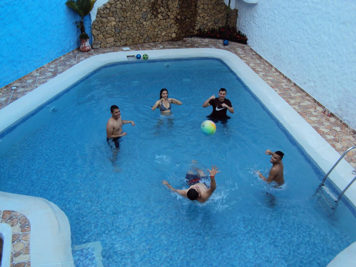 Hotel Plaza Confort Girardot Esterno foto